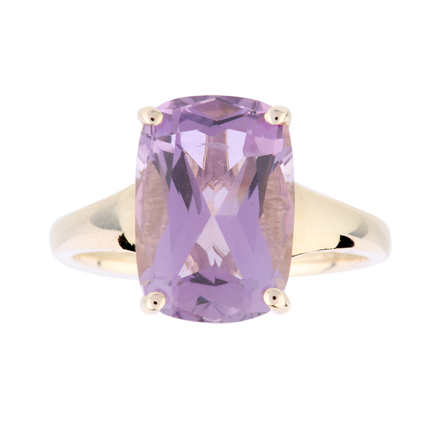 Amethyst Ring in 9 Carat Yellow Gold